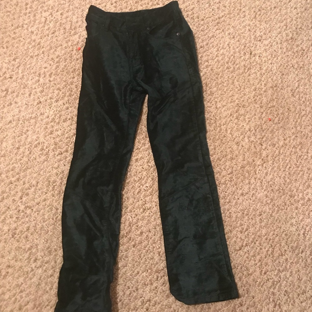 Free people hunter/dark green velvet pants